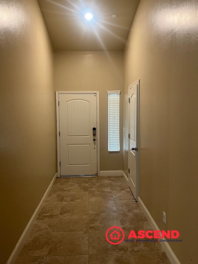 Building Photo - Gorgeous Home in Gossamer Grove!