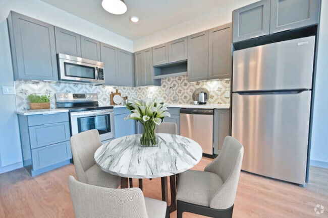 Building Photo - Cypress Lofts