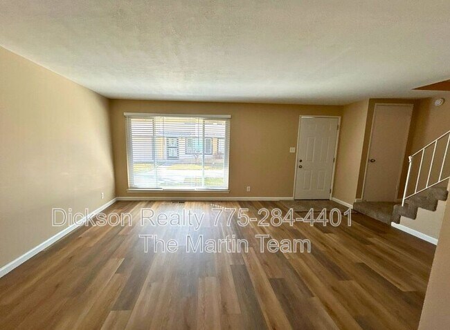 Foto del edificio - 835 Ridgewood Dr