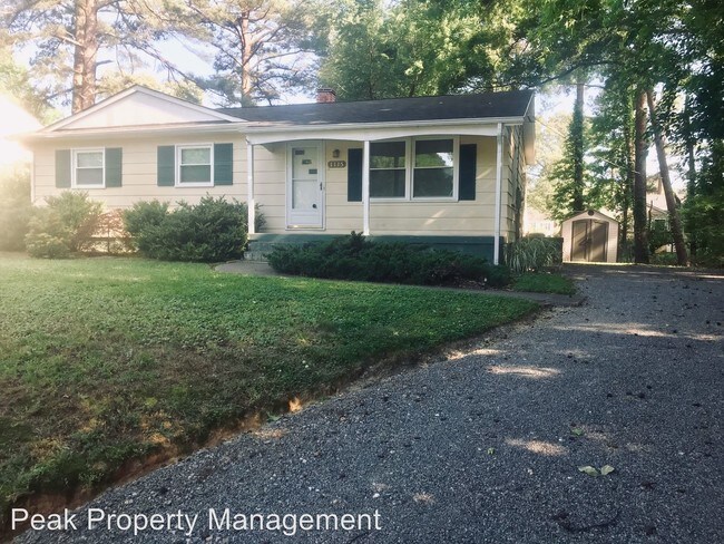 Building Photo - 3 br, 1.5 bath House - 1115 Pennsylvania Ave