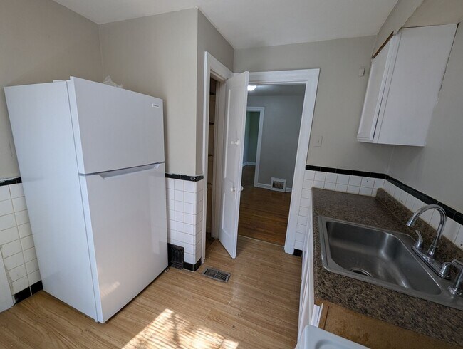 Foto del edificio - Single Family Charmer in Jennings - Sectio...