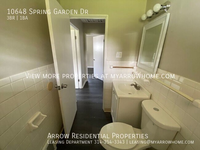 Foto del edificio - 10648 Spring Garden Dr