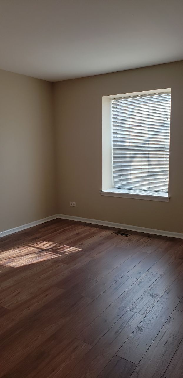 1229 Bradwell Ln Unit B, Mundelein, IL 60060 Apartments in Mundelein