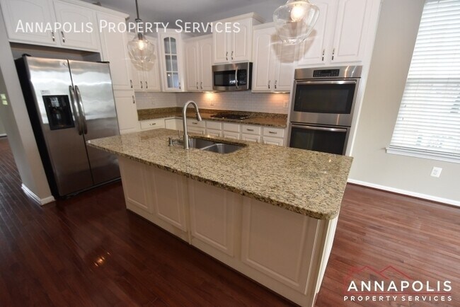 Foto del edificio - 2550 Cherry Tree Rd