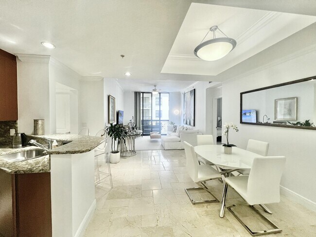 Foto del edificio - 701 S Olive Ave