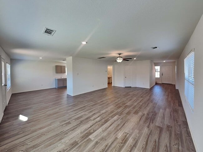 Building Photo - 18843 Wembley Vis Trl