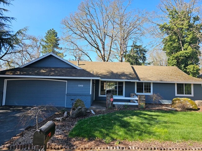 Photo - Roomy Ranch in Gladstone House
