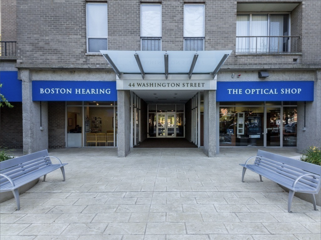 Foto del edificio - 44 Washington St