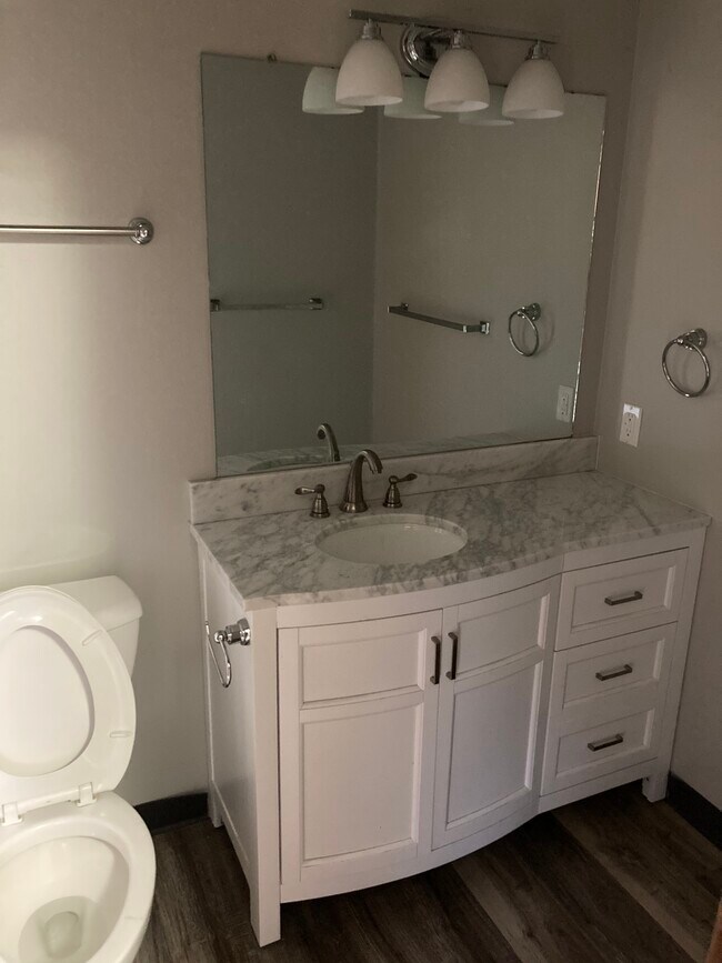 Bath has new fixtures - 405 N 3rd St