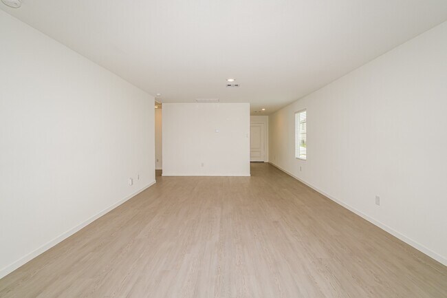 Foto del edificio - 10726 Red Orchid Dr