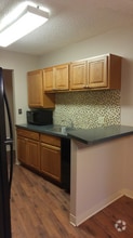 Building Photo - 1400 Millersport Hwy