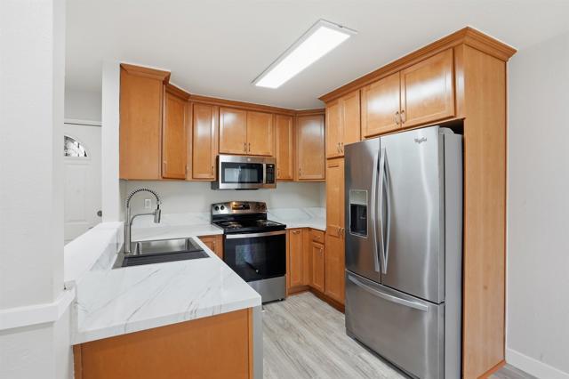 Foto del edificio - 3435 Capalina Rd