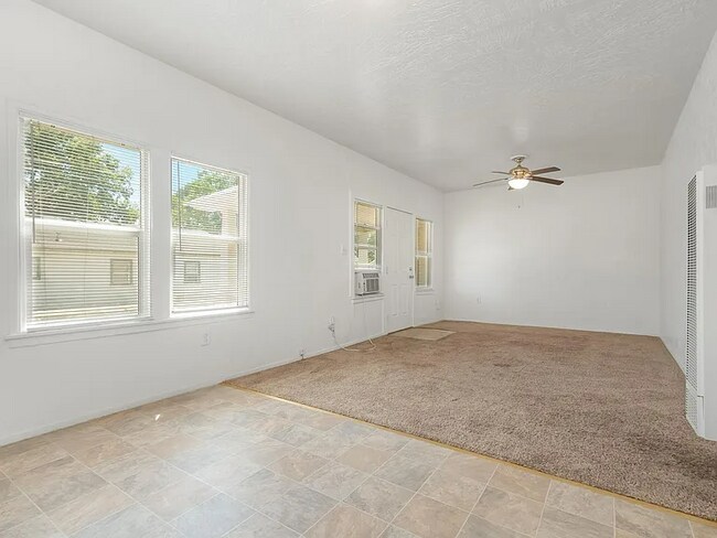 Foto del edificio - 1202 Kaweah St