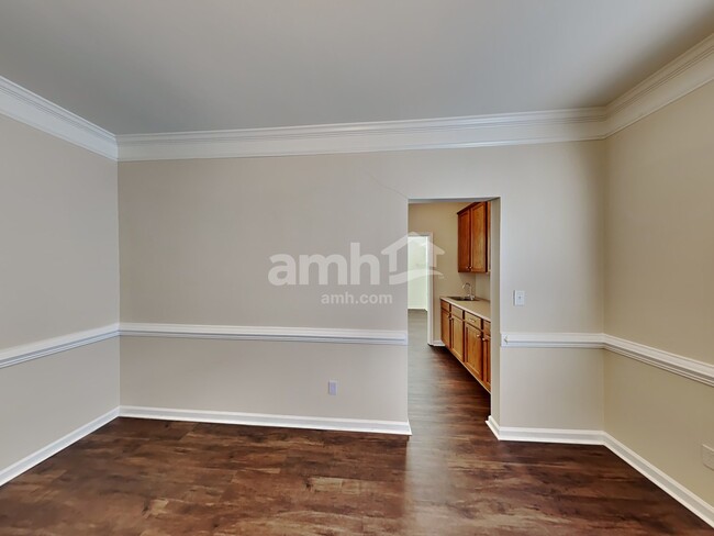 Building Photo - 105 Riverfront Pky