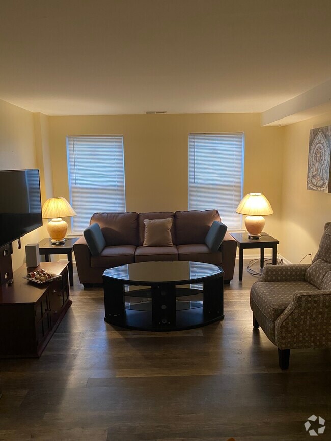 Homes for rent near Woodlynde School Wayne, PA Page 17