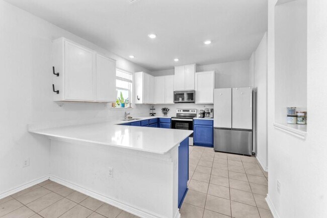 Building Photo - 15836 Selene View