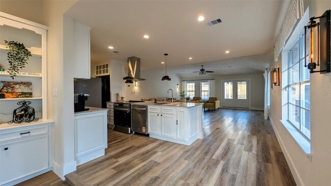Building Photo - 12895 Blueberry Hill