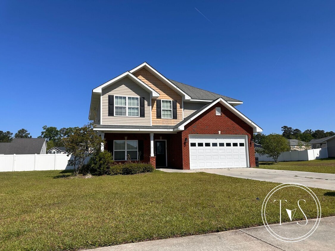 Foto del edificio - 709 English Oak Dr