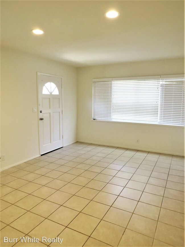 Foto del edificio - 3 br, 1 bath House - 913 W. 20th St.
