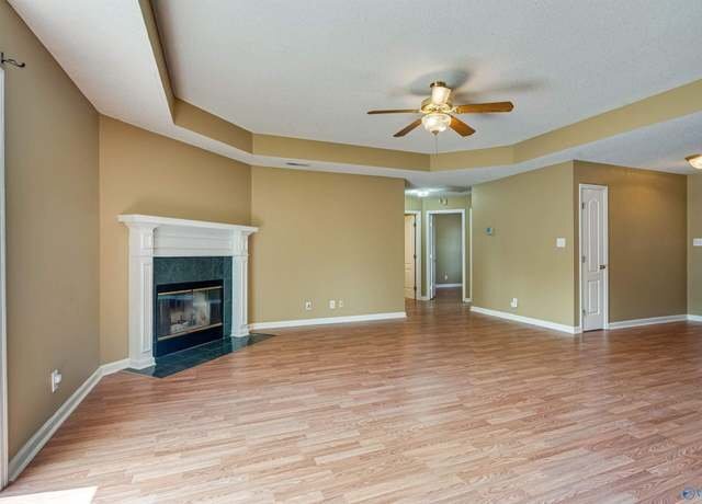 Foto del edificio - 206 Maddux Ct