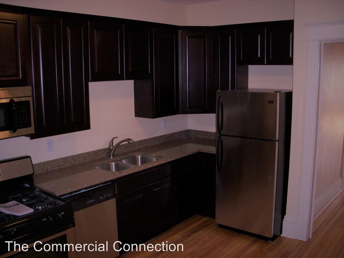 Primary Photo - 2511 Nicollet Ave