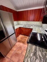 Building Photo - 46-1 Puulena St