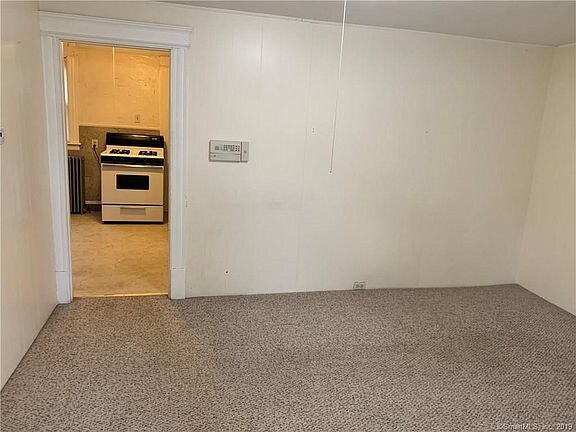 Foto del edificio - 24 Myrtle Avenue