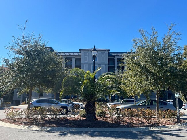 Building Photo - Luxury Coastal Living - The Charles - Deep Water Views