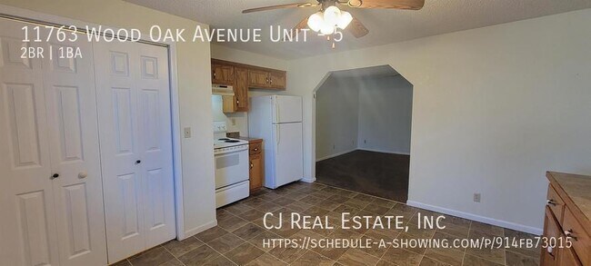 Building Photo - 11763 Wood Oak Ave