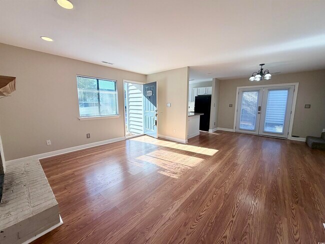 Foto del edificio - 6517 Valene Ct