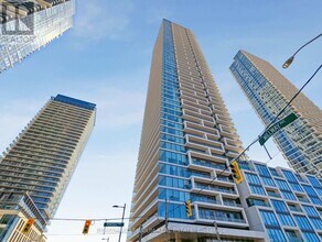 Building Photo - 950 Portage Pkwy