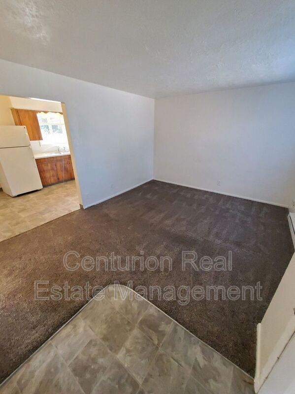 2578 Hyde Ct NE, Salem, OR 97301 Condo for Rent in Salem, OR