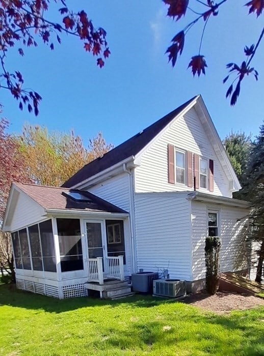 Building Photo - 124 Wheeler St