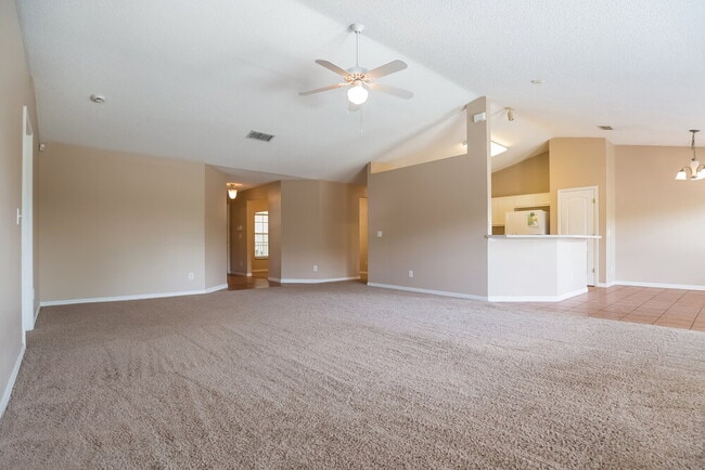 Foto del edificio - 214 Pleasant Hill Dr