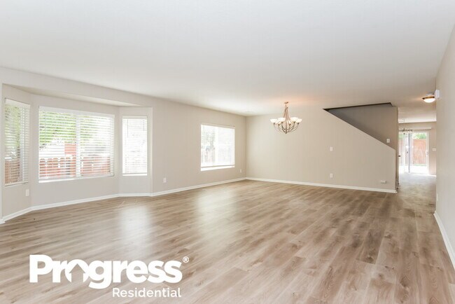 Foto del edificio - 15370 E 97th Pl