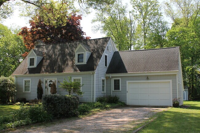 Foto del edificio - 15 Muirfield Dr