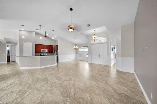 Foto del edificio - 3326 SW 8th St