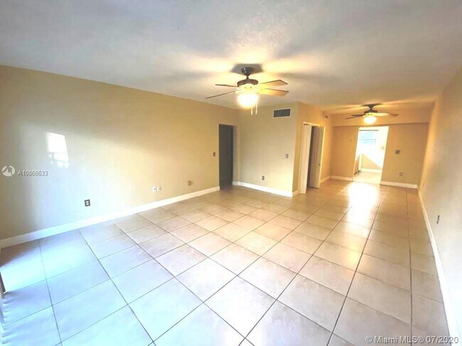 Foto del edificio - 1150 99th St