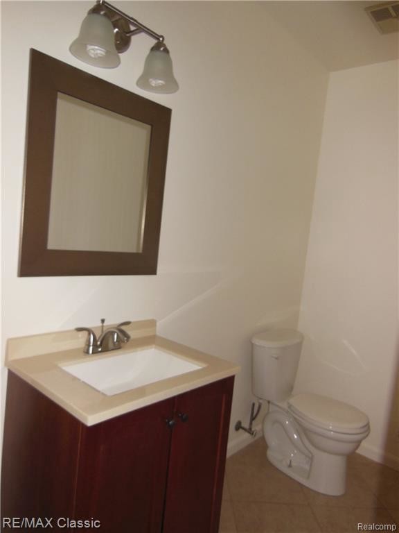 Building Photo - 43749 Stuart Dr