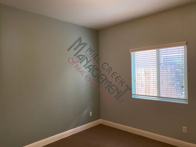 Foto del edificio - Beautiful 3 bedroom/2 bath home in northwe...