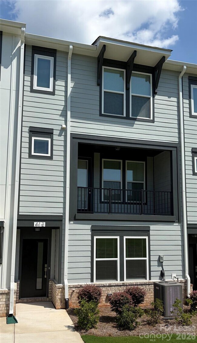 Building Photo - 413 Nathaniel Wy