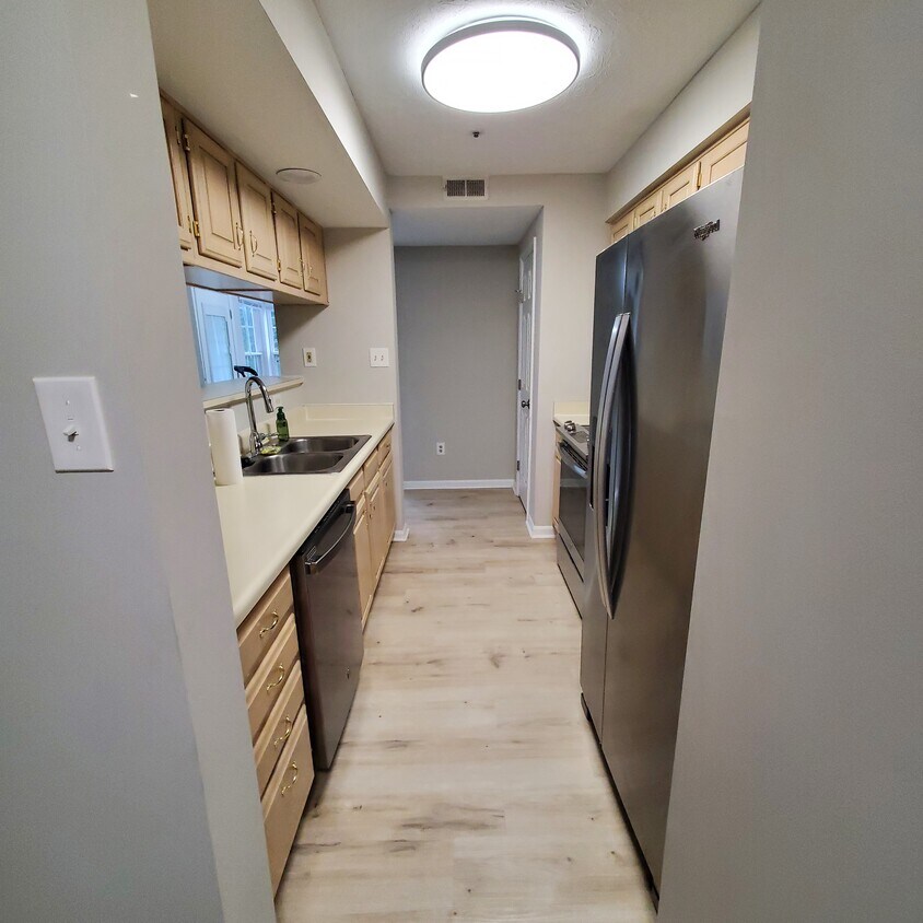 Kitchen - 9107 Lincolnshire Ct