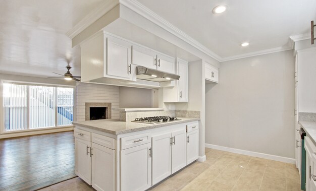 Foto del edificio - 4511 W 120th St