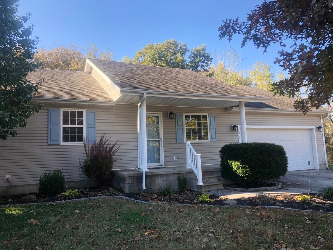 204 Terrill Ln, Carl Junction, MO 64834 House Rental in Carl Junction