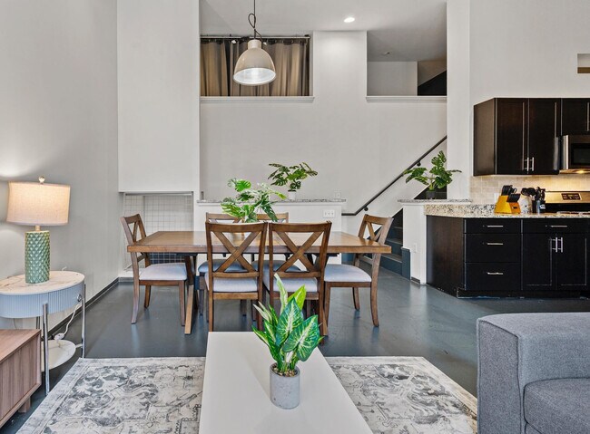 Building Photo - 160 E Berkeley St