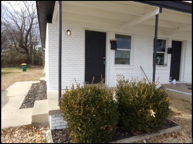Building Photo - 1820 McAlmont St