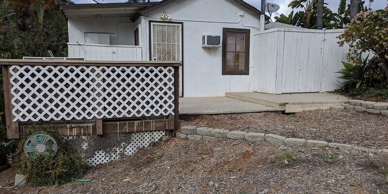 Foto principal - 1021 Crest View Road