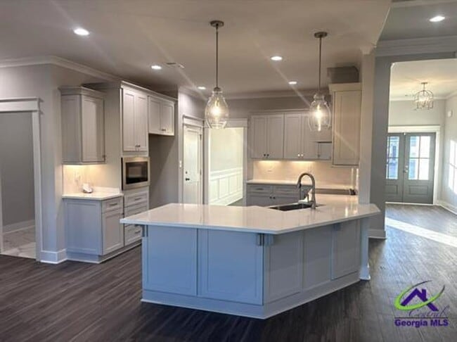 Building Photo - 113 Black Birch Ln