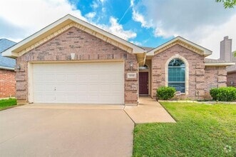Building Photo - 8249 Fall Crest Dr