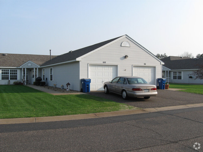 Foto del edificio - Cottages of Willow Ponds 55+ Senior Community